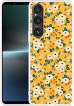 Cazy Hoesje geschikt voor Sony Xperia 1 V Vintage Bloemenprint