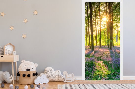 Poster de porte - Fleurs - Forêt - Printemps - Vert - Sticker de porte - Porte Papier peint photo - Décoration de porte - Autocollant autocollant - Chambre - 80x205 cm - Salon - Toilettes - Salle de bain