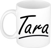 Tara naam cadeau mok / beker sierlijke letters - Cadeau collega/ moederdag/ verjaardag of persoonlijke voornaam mok werknemers