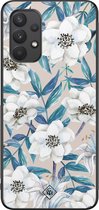 Samsung A32 4G hoesje - Bloemen / Floral blauw | Samsung Galaxy A32 4G case | Hardcase backcover zwart