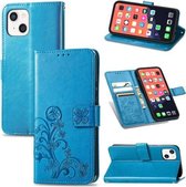 Voor iPhone 13 mini Klavertje Vier Sluiting Reliëf Gesp Mobiele Telefoon Bescherming Lederen Case met Lanyard & Card Slot & Portemonnee & Beugel Functie (Blauw)