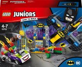 LEGO Juniors The Joker Batgrot Aanval - 10753