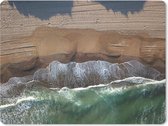 Muismat Middellandse zee - Bovenaanzicht van het strand aan de Middellandse Zee muismat rubber - 40x30 cm - Muismat met foto