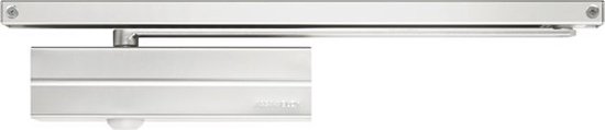 Detailopname van de zilverkleurige deurdranger met glijarm. ASSA ABLOY logo zichtbaar.