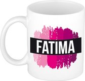 Fatima  naam cadeau mok / beker met roze verfstrepen - Cadeau collega/ moederdag/ verjaardag of als persoonlijke mok werknemers