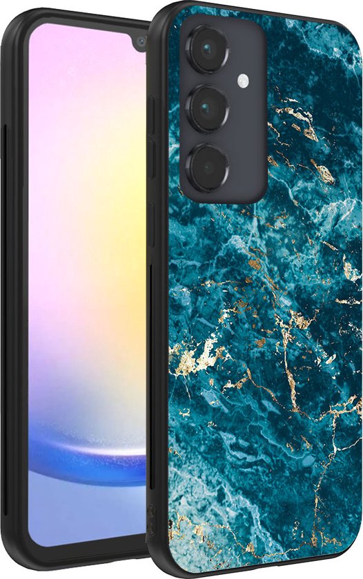 Étui de téléphone marbre bleu avec des accents dorés, sur un Samsung Galaxy A25.