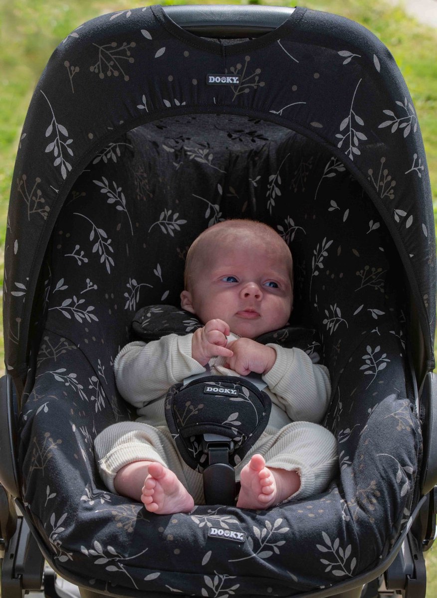 Dooky Seat Cover 0+ Autostoelhoes Romantic Leaves Black - Universele Autostoelhoes Maxi Cosi CabrioFix, Maxi Cosi hoes Pebble, Maxicosi hoes, Cybex en meer - Autostoelhoes Baby Universeel – foto 4