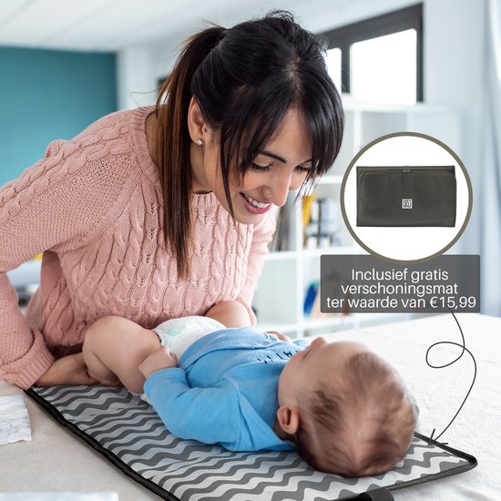 Brisby overzichtelijke luiertas - verzorgingstas - met buggymontage en stay-open frame - gratis verschoonmatje - USB oplaadfunctie - geïsoleerde flessen vakjes - groen van Brisby — afbeelding 3