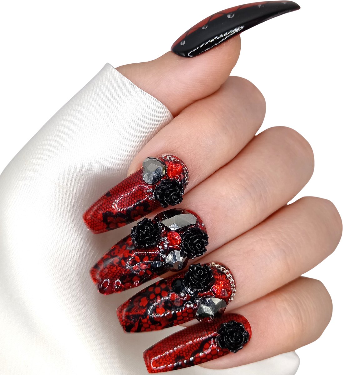 SD Press on Nails Luxury's - No 98. O Fortuna - Plaknagels - Gelnagels - Handgemaakte Nagels - 20 stuks - Gothic - Cosplay - Accessoires - Builder Gel - Gellak - Nepnagels - Nagelstudio - Nail Art - Nagels met lijm - XL Ballerina Coffin Nageltips