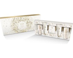 The Luxury Bathing Co. Merry and Bright Giftset