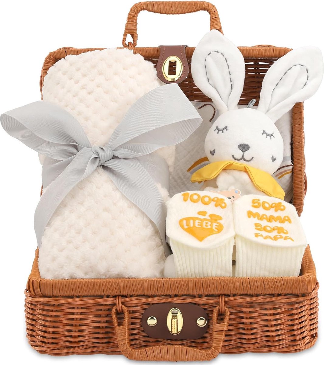 Goedkoopste JSS - Newborn cadeauset - baby cadeauset - met cadeaumand - dekentje - slabbetje - kalmerend doekje - sokjes - houten bijtring - mijlpaalkaarten (wit) - babycadeautje meisje en jongen