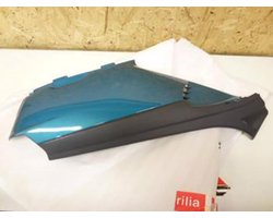 achterdeksel rechts voor scooter aprilia 50 amico lx sport cat 1992 - 1993 ap8230711 nieuw