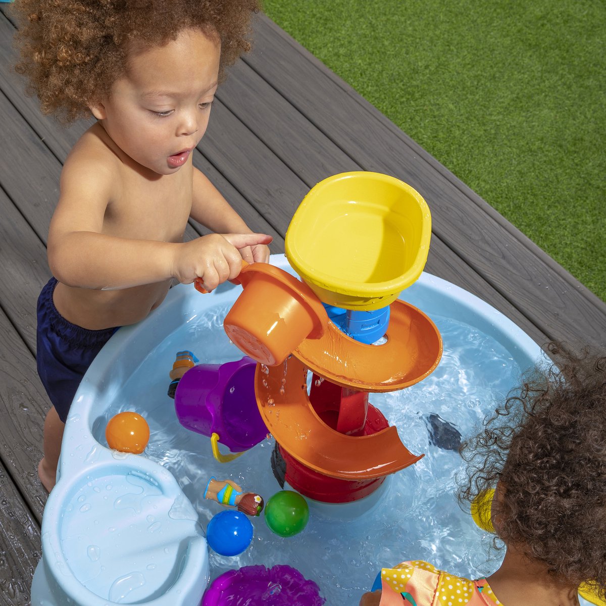 Step2 Spiral Slide Watertafel – Met 13-delige accessoireset - Waterspeelgoed voor kind - Activiteitentafel met water voor de tuin / buiten — afbeelding 11