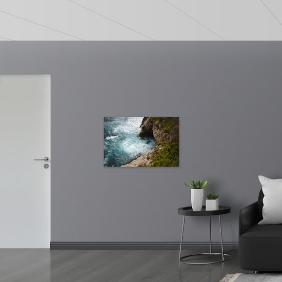 WallClassics - Drapeau - Vagues contre les Rochers Verts - 90x60 cm Photo sur Drapeau Polyester
