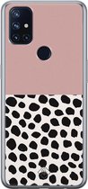 Casimoda® hoesje - Geschikt voor OnePlus Nord N10 5G - Stippen roze - TPU - Backcover - Roze - Gestipt