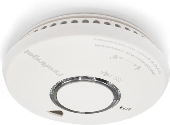 Witte FireAngel rookmelder, van onderaf gezien, met ventilatieopeningen en testknop.