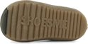 Zool van bruine leren enkellaars met ribbels en 'SHOESME' logo.