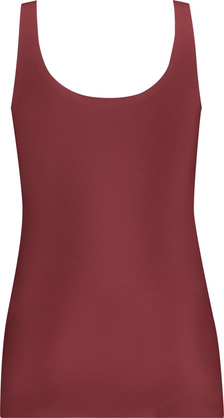 Wijnrode singlet met brede bandjes en ronde hals.