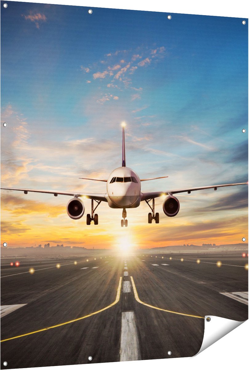 Gards Tuinposter Vliegtuig met een Landing op de Luchthaven - 120x150 cm - Tuindoek - Tuindecoratie - Wanddecoratie buiten - Tuinschilderij Multikleur