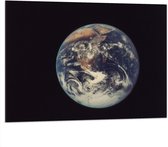Dibond - Vooraanzicht van de Aarde - 100x75 cm Foto op Aluminium (Met Ophangsysteem)
