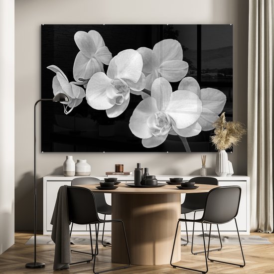 MuchoWow® Peinture sur Verre - Un gros plan d'orchidées sur fond noir - noir et blanc - 150x100 cm - Peintures sur Verre Acrylique - Photo sur Glas
