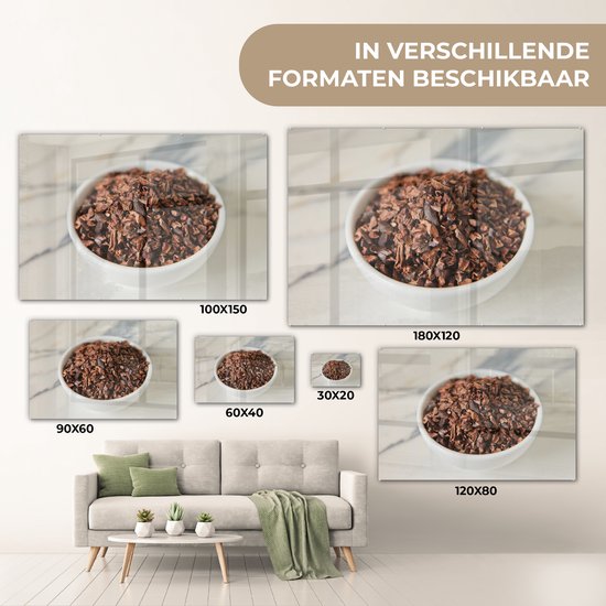 MuchoWow® Peinture sur verre 150x100 cm - Peinture sur verre acrylique - Fèves de cacao moulues dans une tasse en céramique sur une table en marbre - Photo sur verre - Peintures