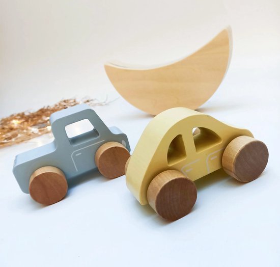 Geschenkset | Kraamcadeau voor jongen - Baby speelgoed - 2 Houten speelgoed  auto's met... | bol.com