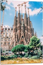 Tuinposter – Sagrada Familia in Barcelona, Spanje - 70x105 cm Foto op Tuinposter (wanddecoratie voor buiten en binnen)