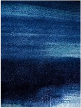 Poster Glanzend – Blauwe Kleine Stippen tegen Zwarte Achtergrond - 60x80 cm Foto op Posterpapier met Glanzende Afwerking