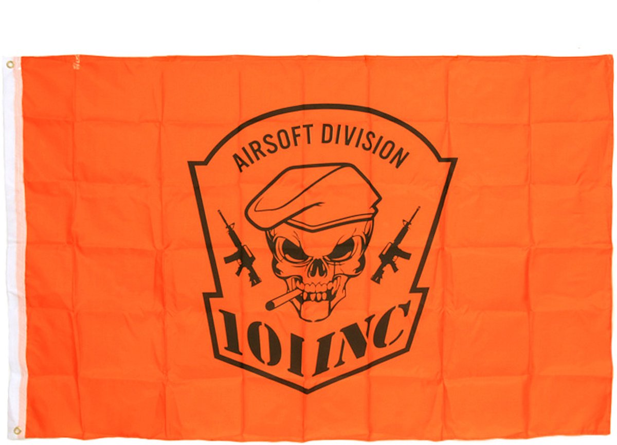 Vlag 101 INC skull + sigaar