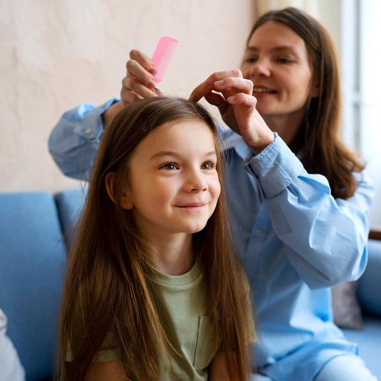 12 stuks - Babyhaarkam - Haarborstel - Kam met ronde tanden - Haarkam voor gladmakend haar - Haartrimkam - Roze, geel, blauw, groen - Geschikt voor pasgeborenen, baby's (meisjes en jongens), kinderen en baby's — afbeelding 4