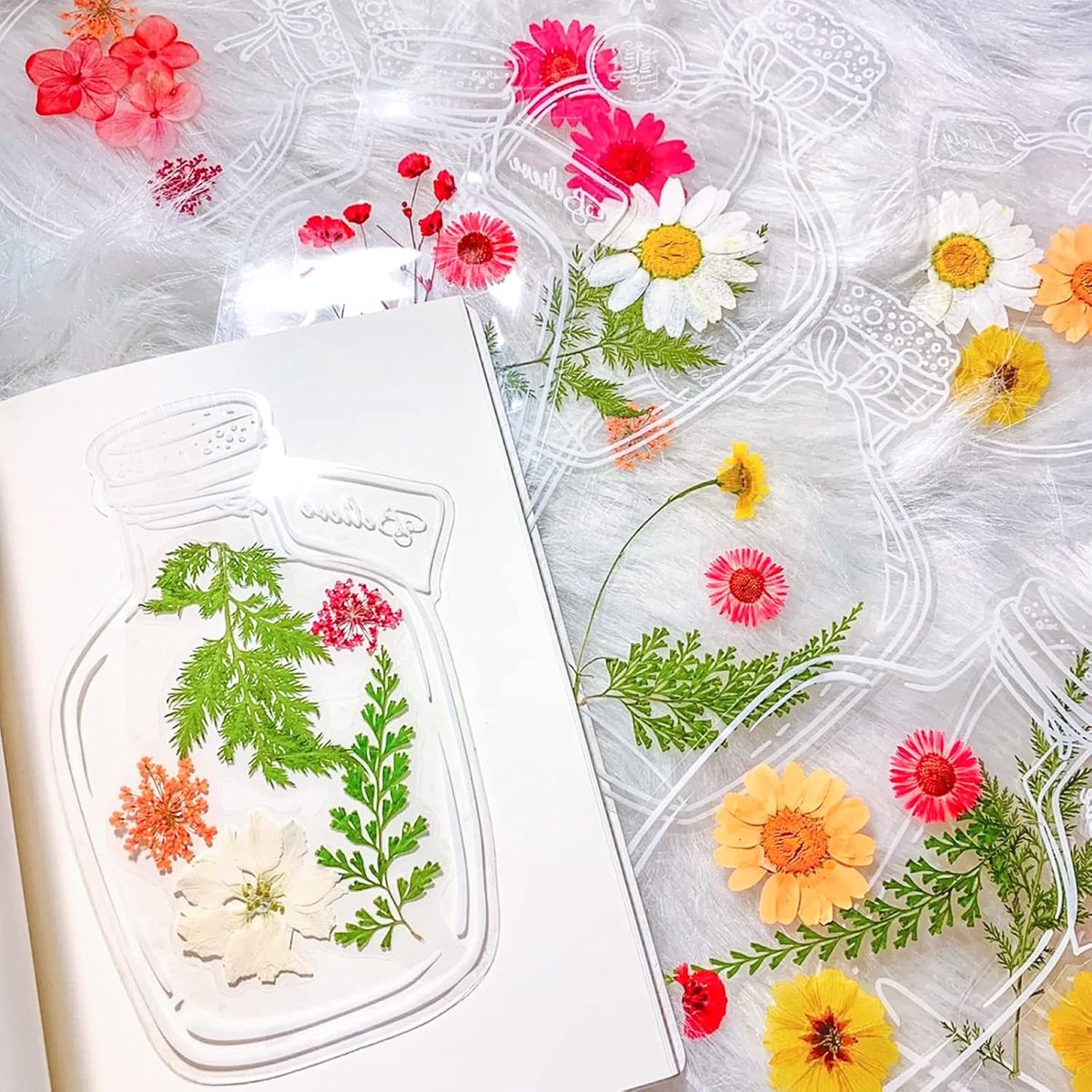 Boekenleggers 60pcs - Transparante gedroogde bloemen - DIY decoratie - Perfect voor boekenliefhebbers - ShopVlot