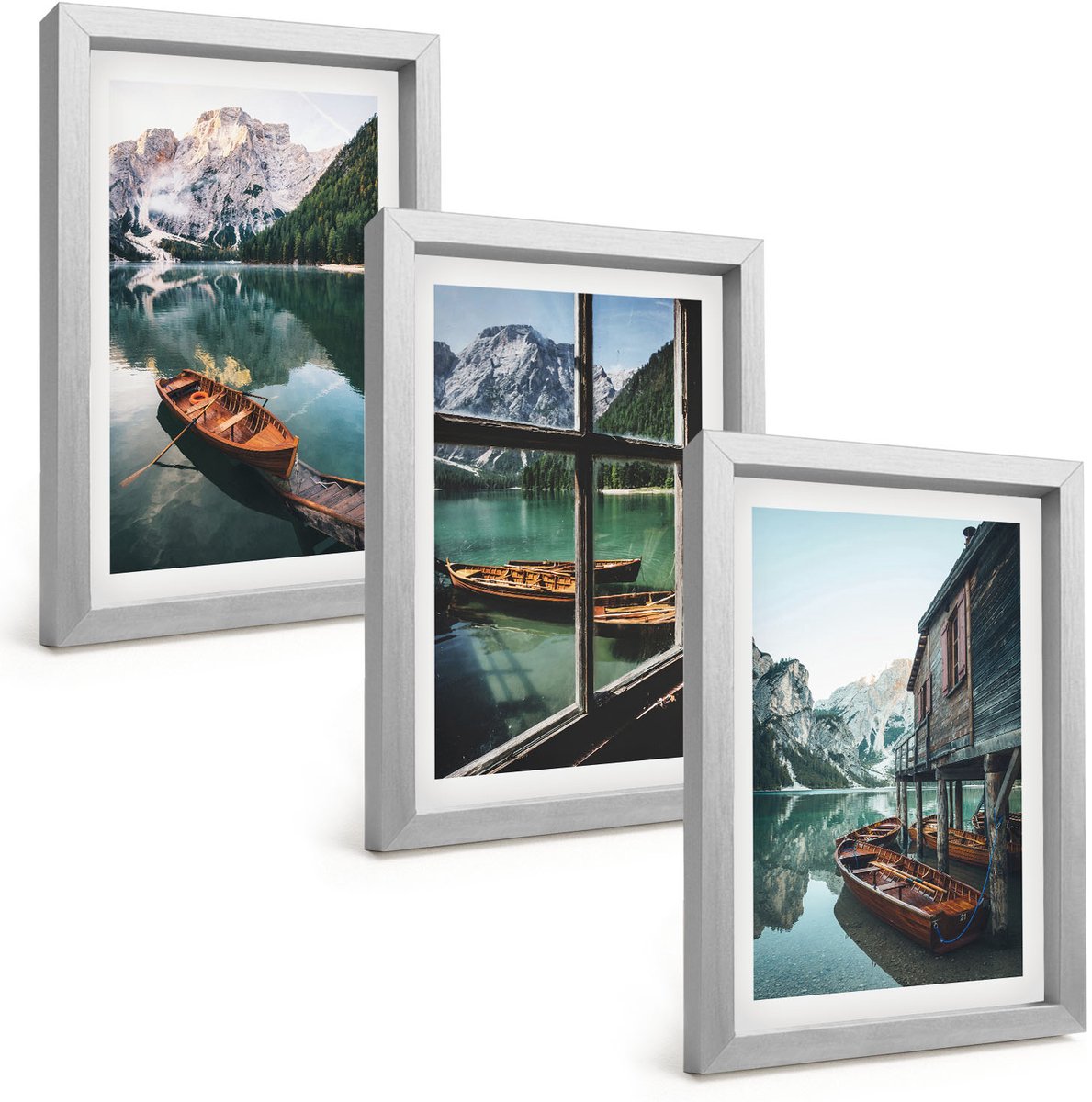 Tulup 4-Delige Schilderij Set - Uitzicht op een bergmeer met boten en een huis aan het water. - 20 x 30 cm - Muurdecoratie - Decoratieve Schilderijen - Wohnzimmer - Woonkamer Decoratie