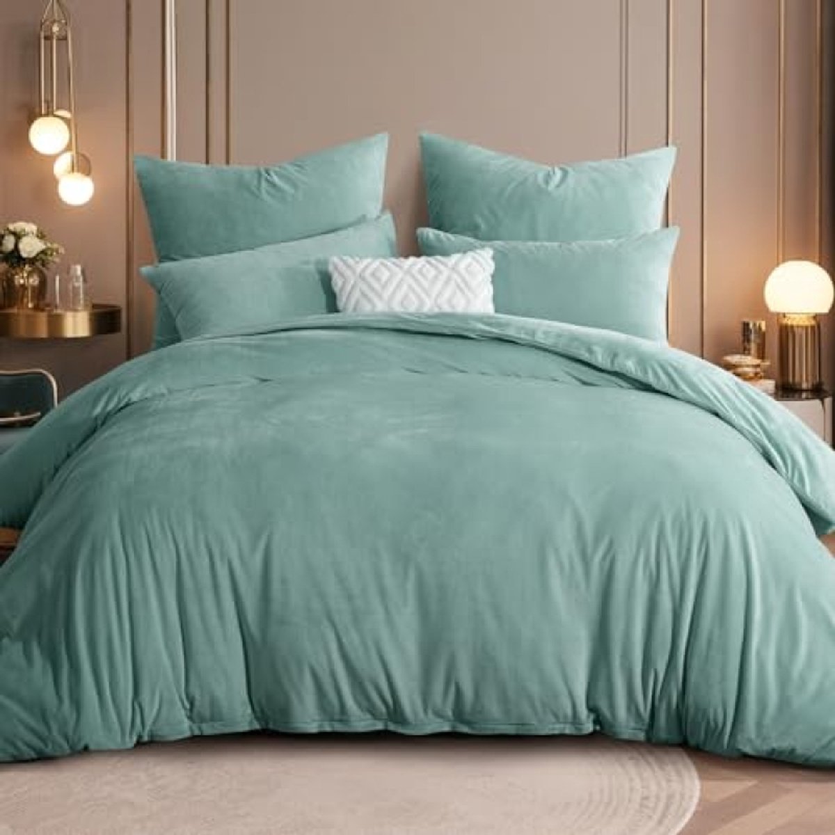 Nazik Living Flanellen dekbedovertrek 3-delig 220x240 cm - Lichtgroen - Warm winterbeddengoed met ritssluiting en hoekbanden - Microvezel fleece 170g/m² - Incl. 2 kussenslopen 80x80 cm