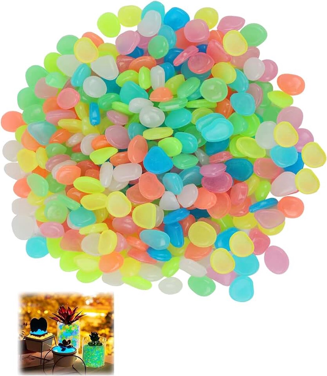 300 stuks gloeiende steentjes, gloeiende steentjes, decoratieve stenen, decoratieve fosforescerende steentjes die gloeien in het donker, voor tuinen en interieurdecoratie (kleur)