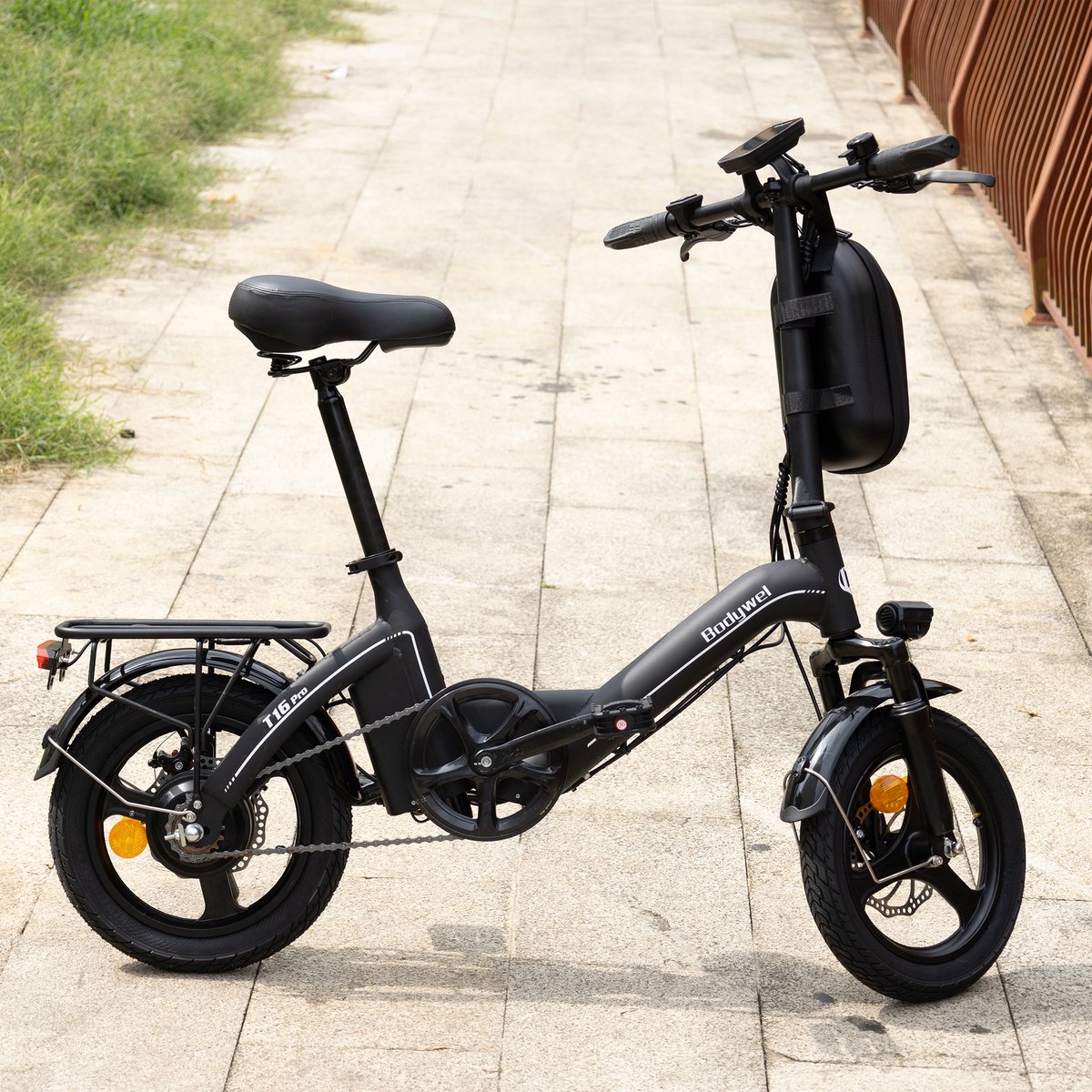 2026 14 Inch Elektrische Vouwfiets- 2.5" Brede Banden -250W Motor -36V 10Ah- Slechts 21 kg- Slim LCD display-Drie snelheidsinstellingen-13/18/25 km/u- 45 km Actieradius-Elektrische fiets - Elektrische stadsfietsen - Opvouwbaar E-Bike voor Woon thumbnail 5