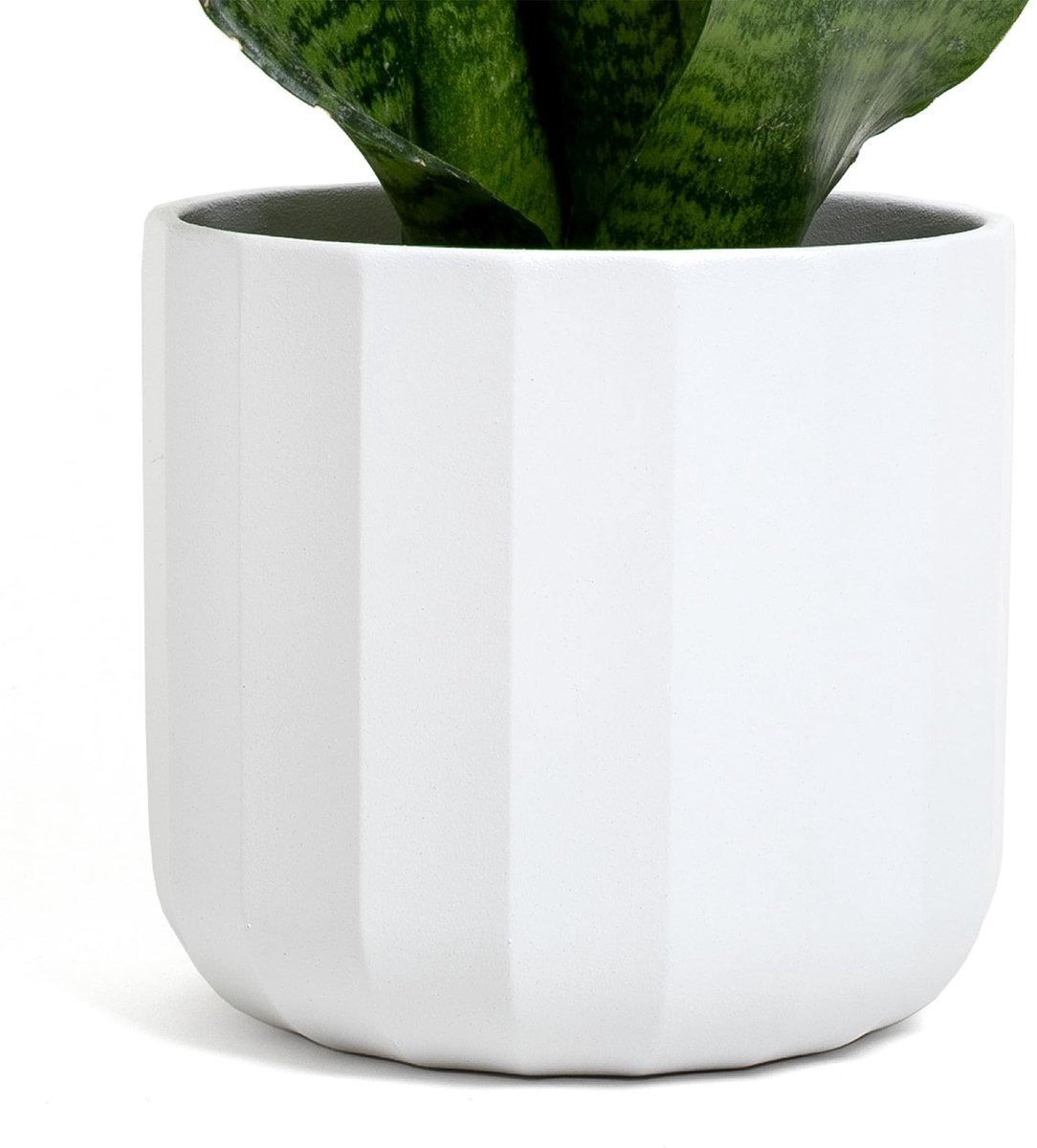 Vaas | mat wit met facet | diameter 13,5 cm, hoogte 13 cm | decoratieve pot voor binnen en buiten | voor planten, bloemen en bonsai | klassiek en modern (mat wit, Ø 13,5
