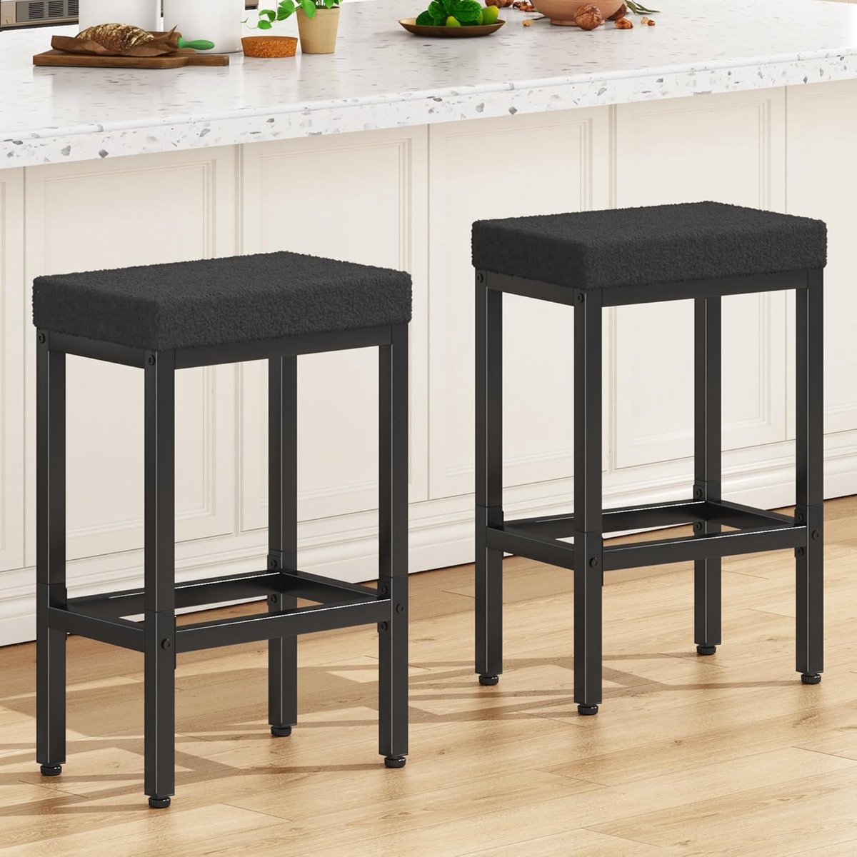 Barkrukken, 66 cm, zwarte barstoel, keukenstoel, barstoel met metalen onderstel, barkruk zonder rugleuning voor de keuken, eetkamer HBS514B