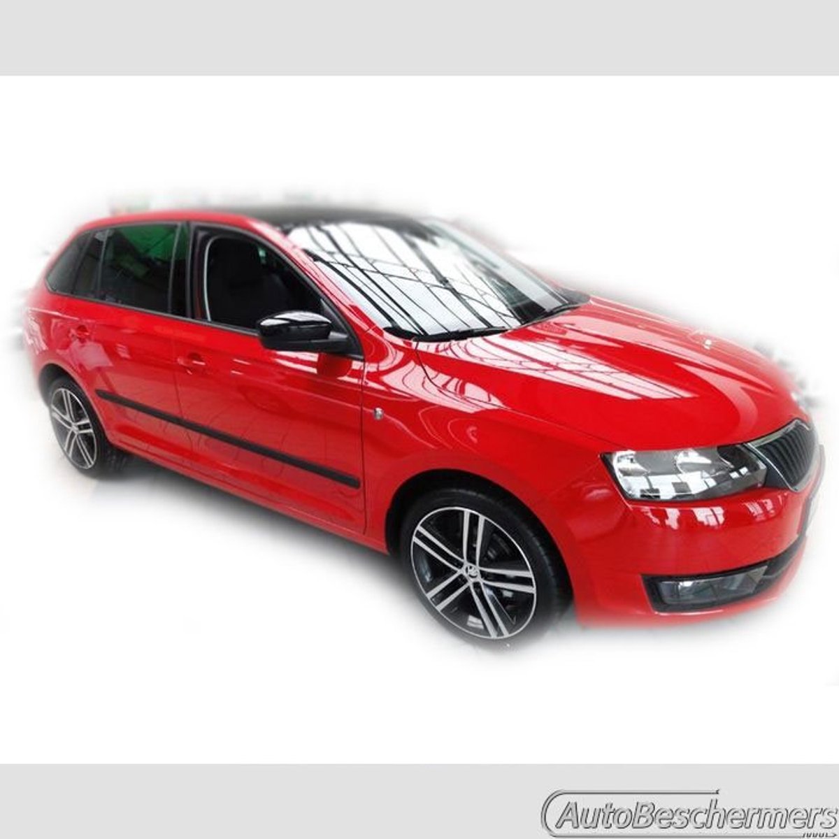 Stootlijsten set zwart voor Skoda Rapid Spaceback 10.2013-. De stootstrips zijn zelfklevend. Set a 4 stuks (#0046)