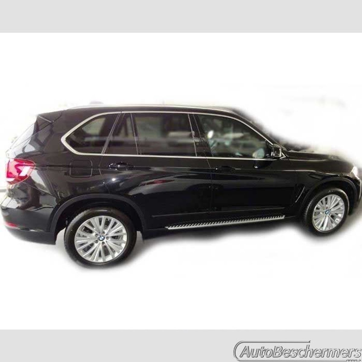 Stootlijsten set zwart voor BMW X5 Type F15 2013-. De stootstrips zijn zelfklevend. Set a 4 stuks. (#0011)