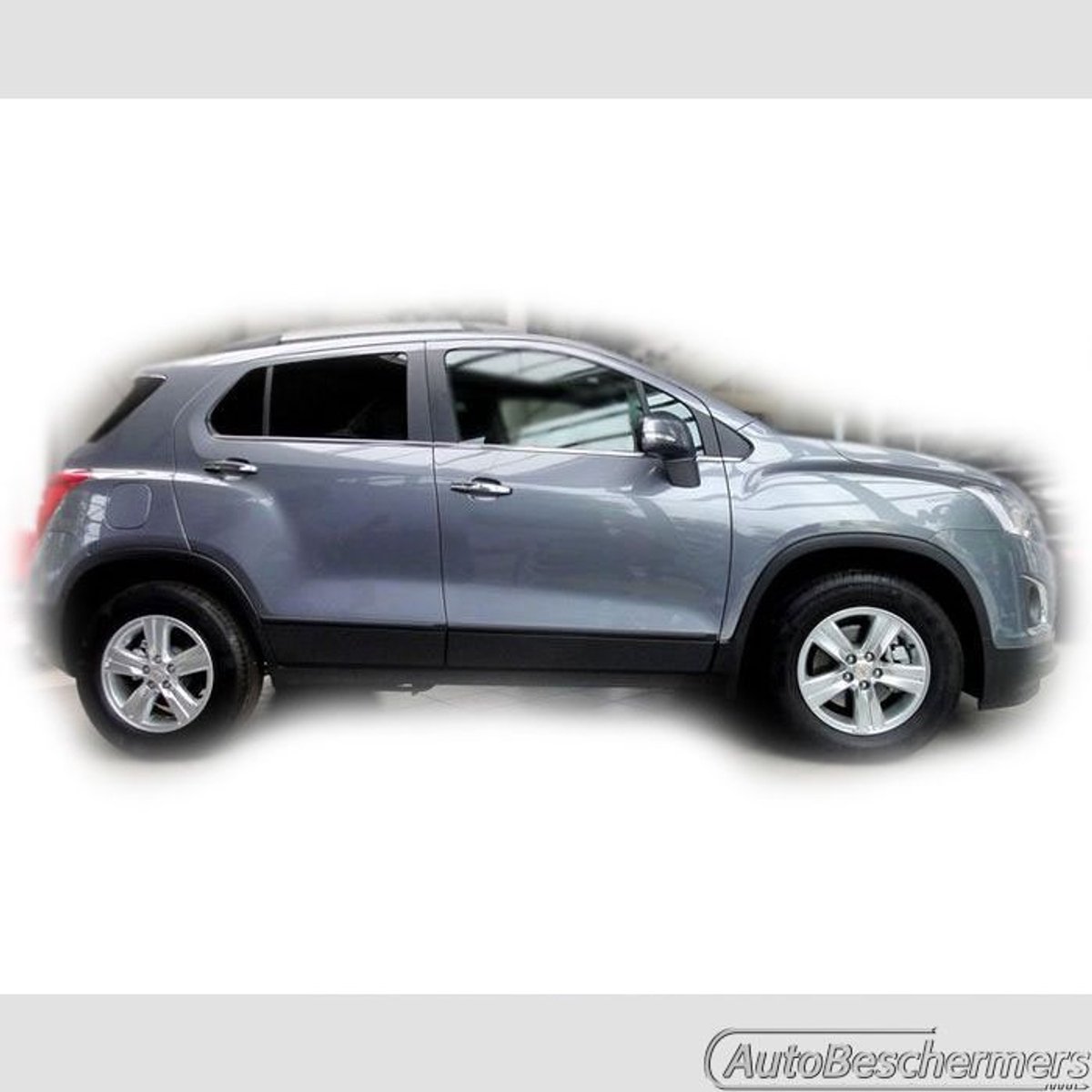 Stootlijsten set zwart voor Chevrolet Trax 04.2013-. De stootstrips zijn zelfklevend. Set a 4 stuks (#0048)