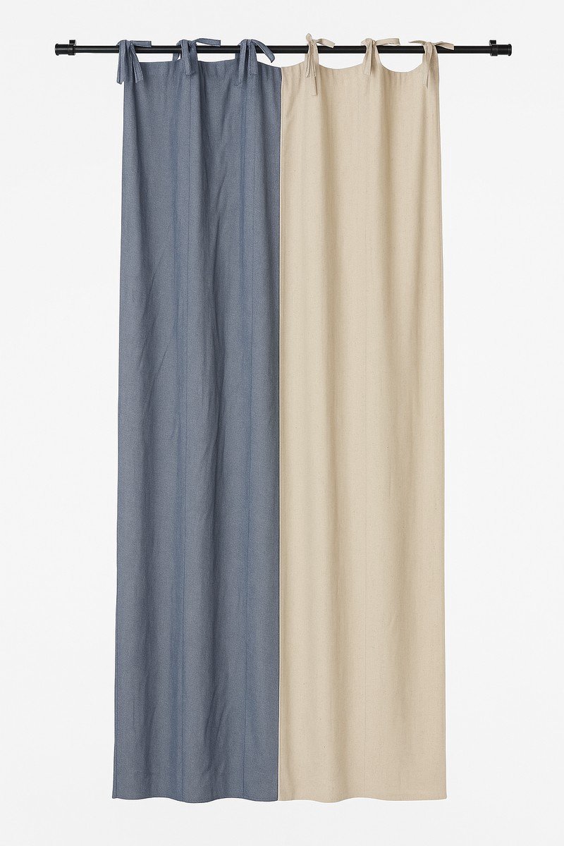 Shanti Half Half gordijn blauw 140x260cm (8strings)