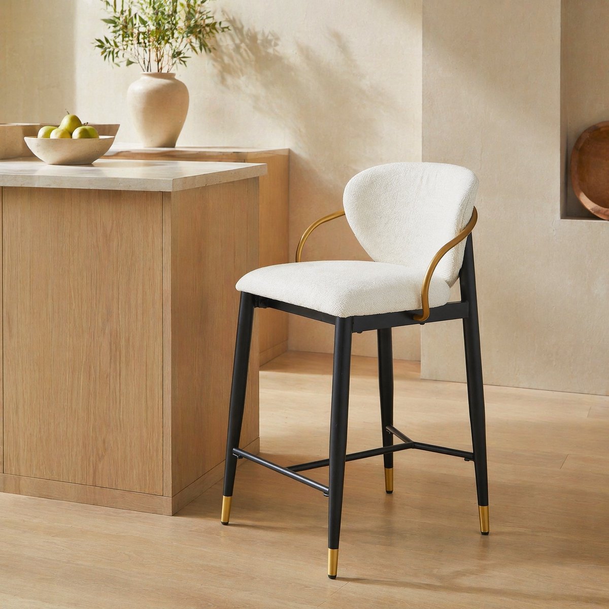 COVREO Barkruk set van 2 52x57x87 cm - beige chenille, zwart-goud metalen frame, met rugleuning