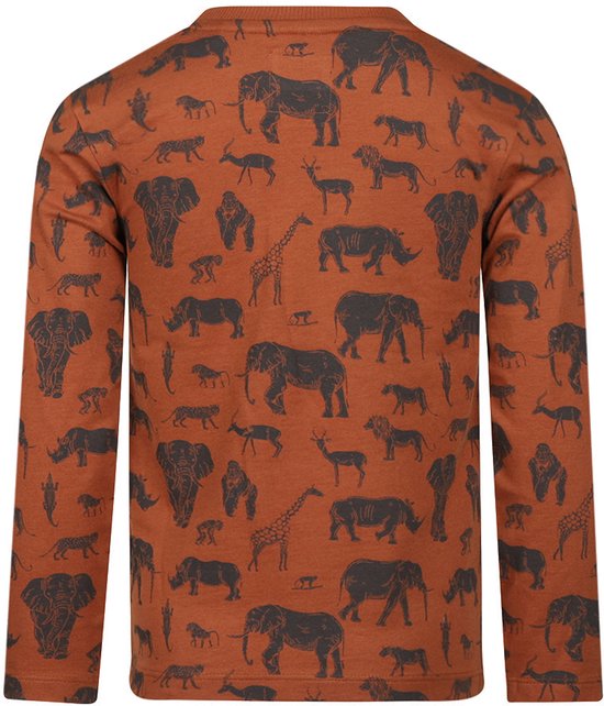 Achterkant oranje shirt met lange mouwen en dierenprint, waaronder olifanten, giraffen, leeuwen en neushoorns.