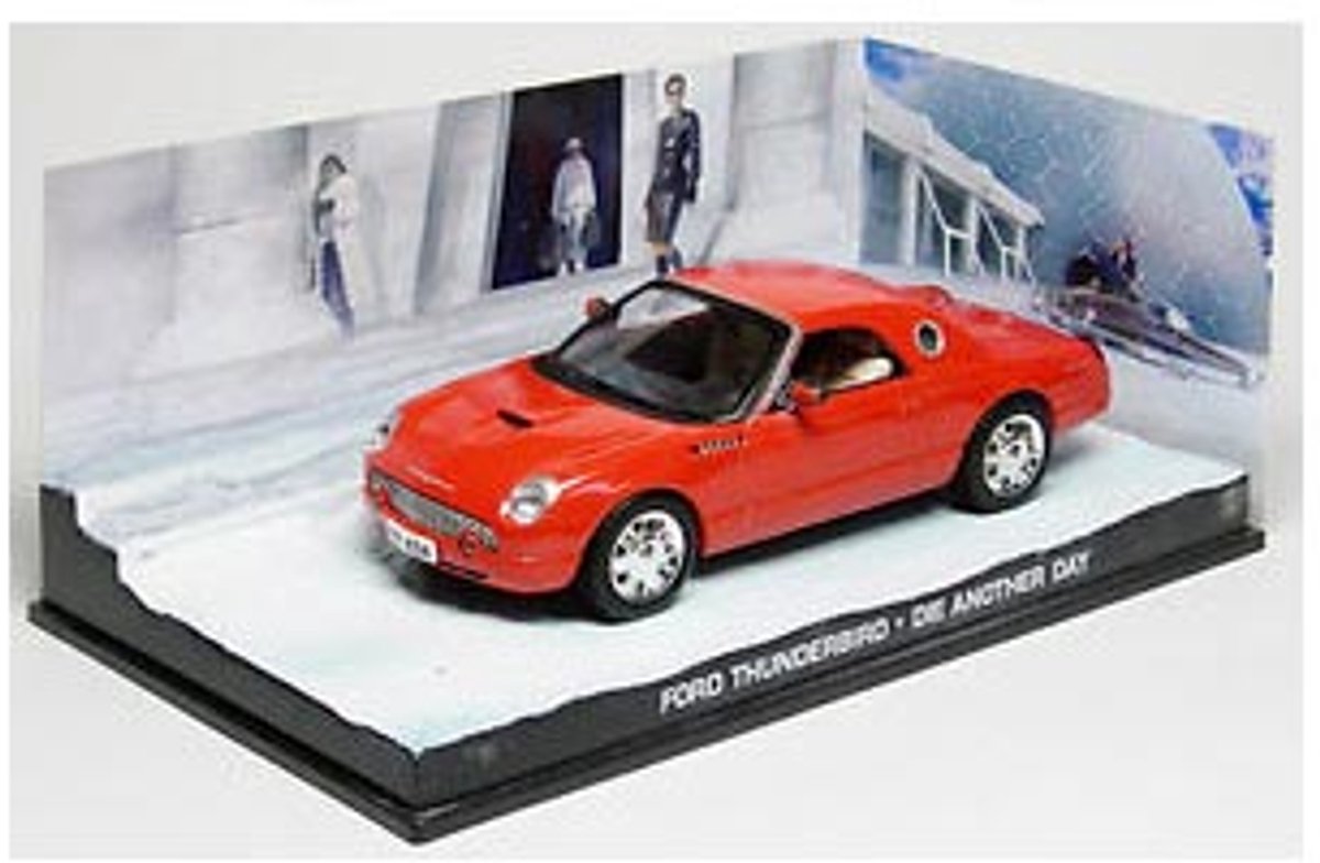 Modelauto Ford Thunderbird Die another day - Schaal 1:43