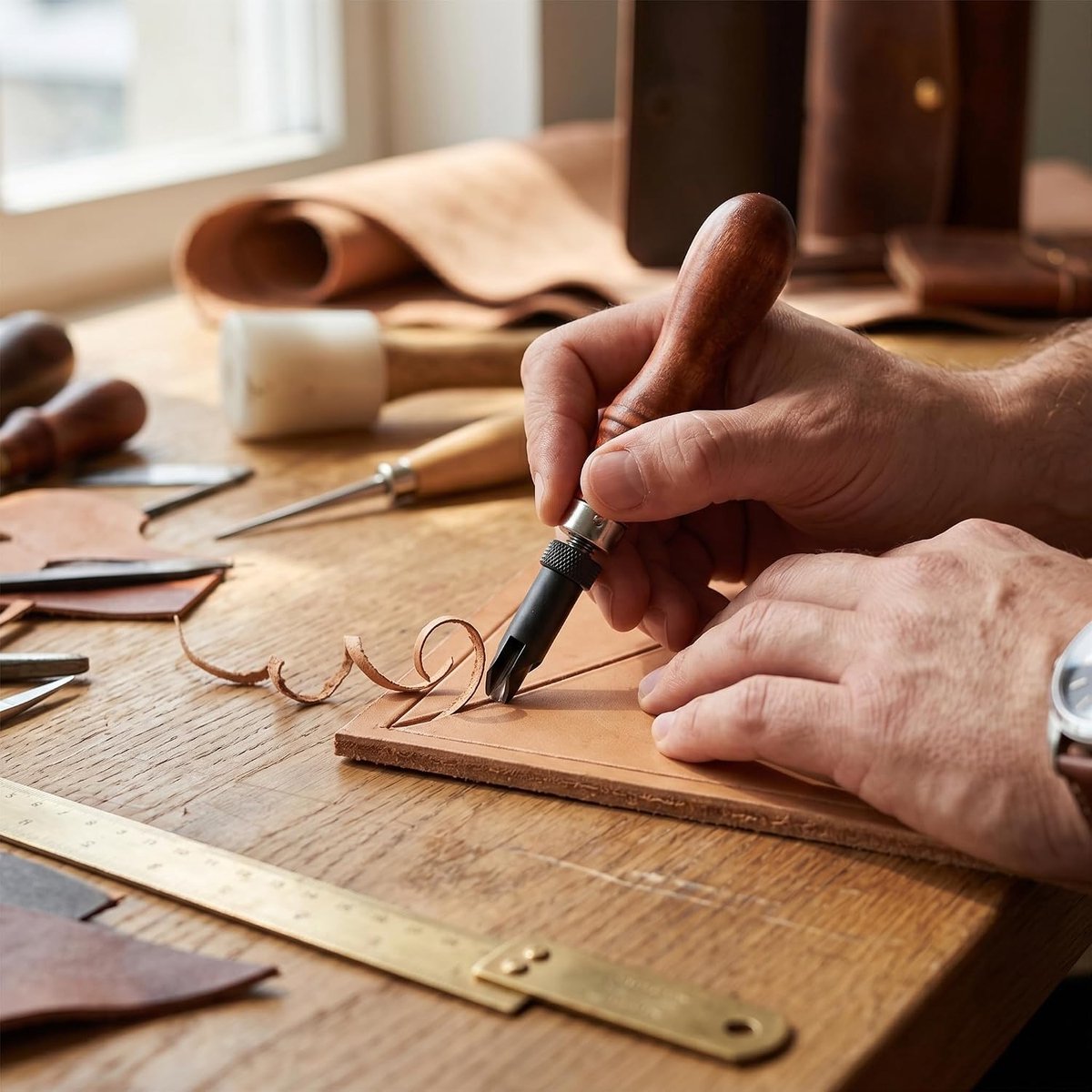 SnelShoppen - Ergonomische Houten Handgreep Push Grover V-vormige Retractable Frees Tip Leergroef Hooghardheid Staal Groef Tool voor Leerbewerking