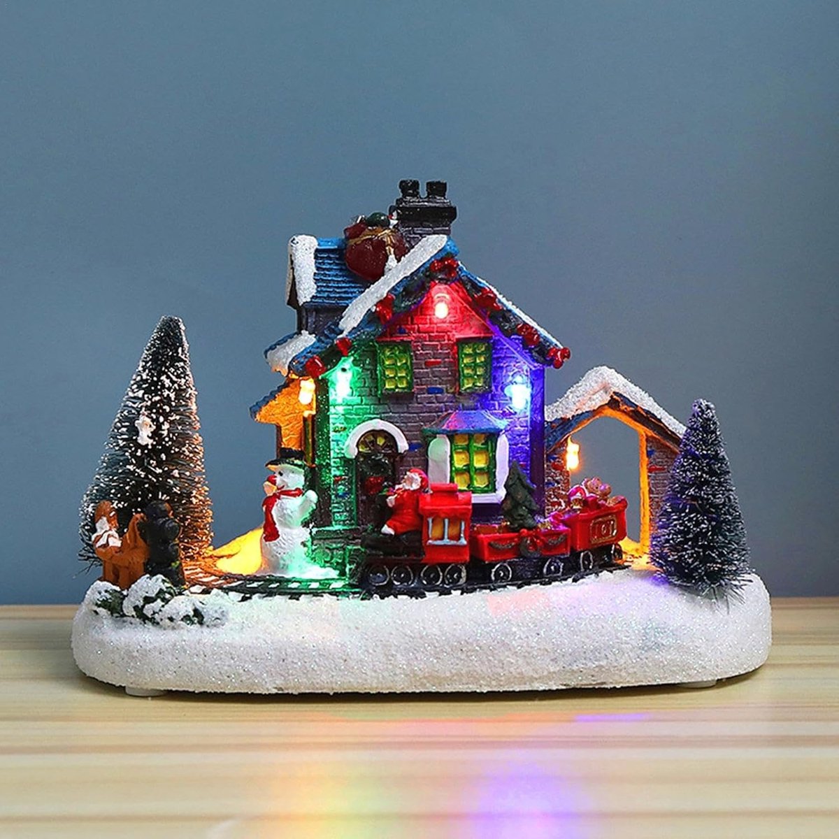 Kerstdorp Ornamenten - Kersthuisjes Set - Feestelijke Decoratie - Met LED Verlichting - 18 x 10 x 12 cm - Kleurrijk – foto 4