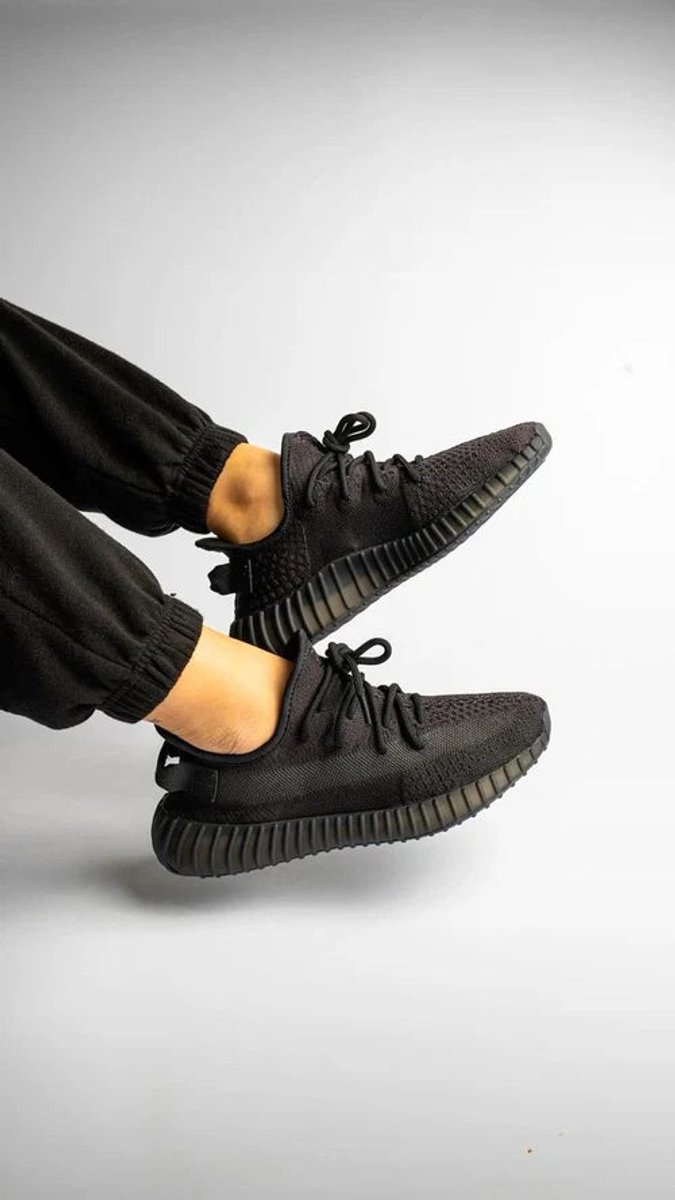 adidas Yeezy Boost 350 V2 Onyx