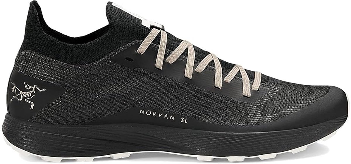 Arc’teryx Norvan SL 3 Hardloopschoen /lichtbruin 42 Zwart