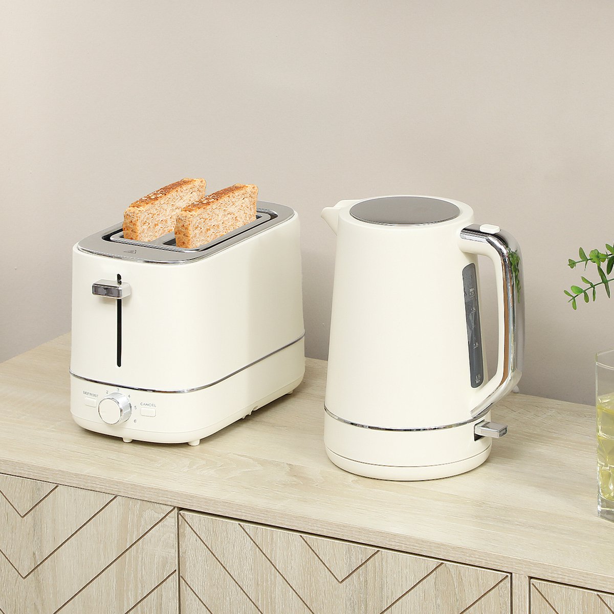 TEKROA® Set bestaande uit een waterkoker van 1,7 liter en een broodrooster met 6 bruiningsniveaus - wit